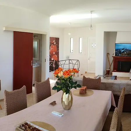 Niki's House Holiday home Gournes Gouvon